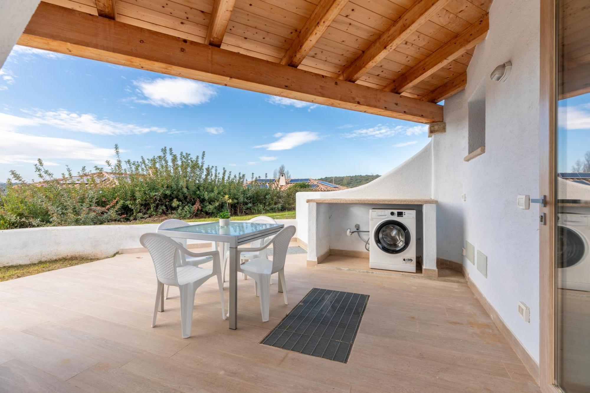 Sea View House 6